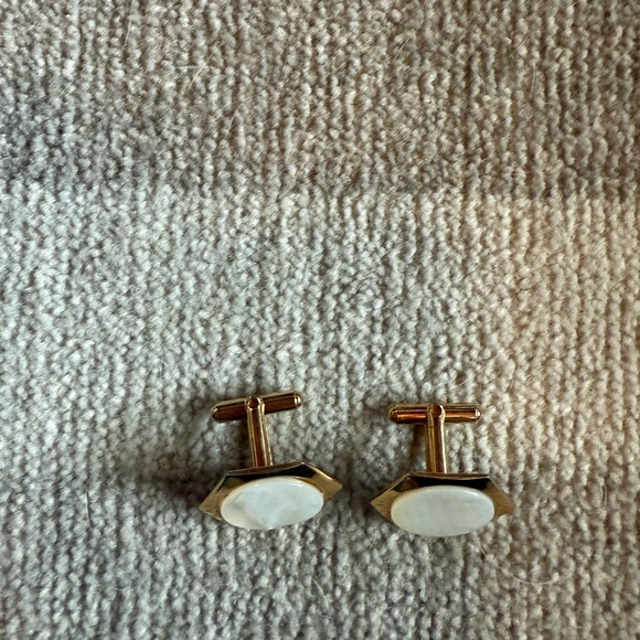 Vintage Cufflinks - Picture 2 of 4